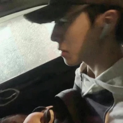 自由感头像男