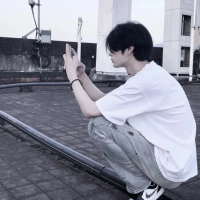 自由感头像男