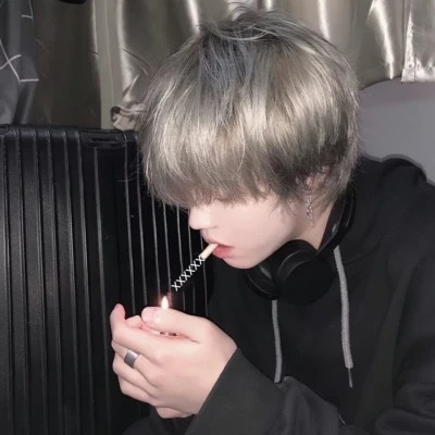 全网帅气男生头像