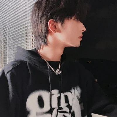 全网帅气男生头像