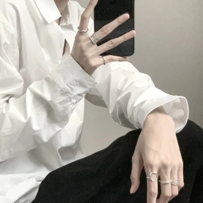 男生帅气冷酷头像