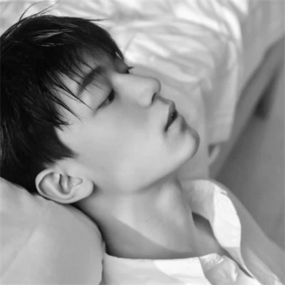 黑白头像 男 霸气 帅气