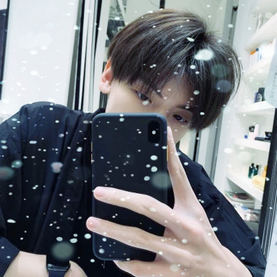 下雪头像男