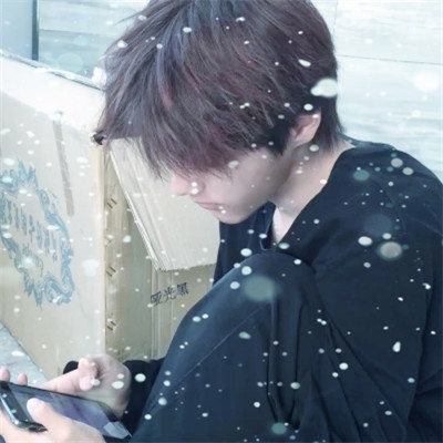 下雪头像男