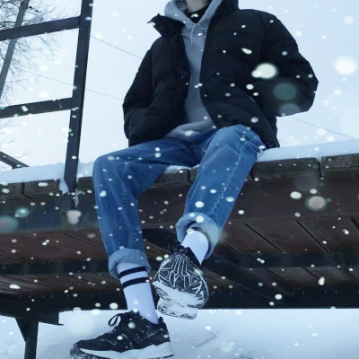 下雪头像男