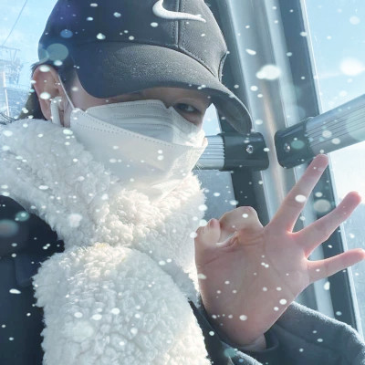 下雪头像男
