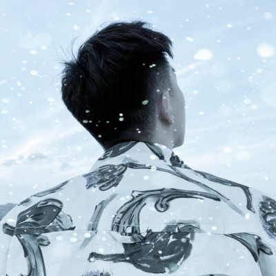 下雪头像男