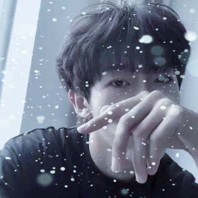 下雪头像男
