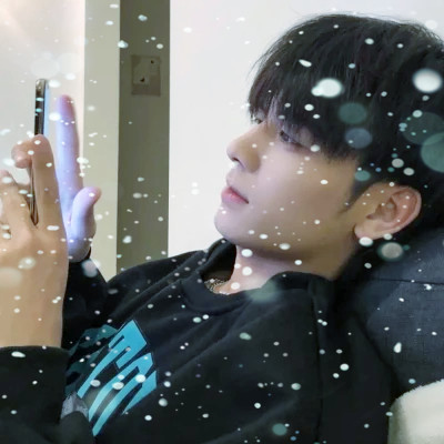 下雪头像男