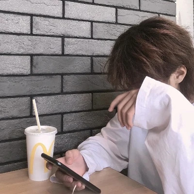 2025年最帅男头像
