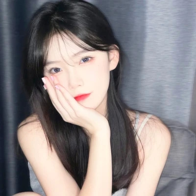 2025年最新款女生头像