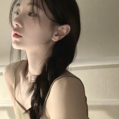 2025年最新款女生头像