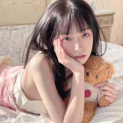 2025年最新款女生头像