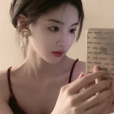 2025年最新款女生头像