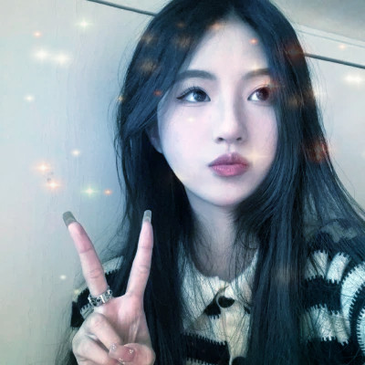 梦幻星空的女生头像