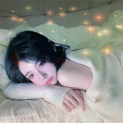 梦幻星空的女生头像