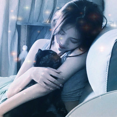 梦幻星空的女生头像