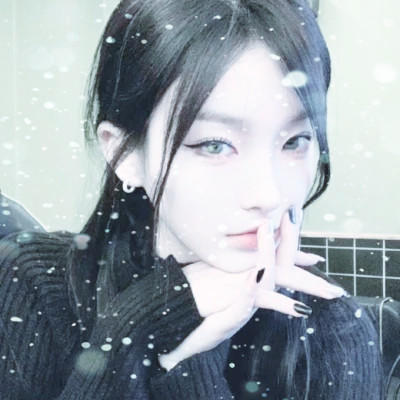冰雪系少女头像