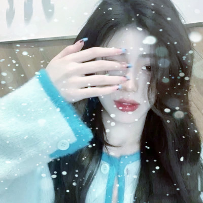 冰雪系少女头像