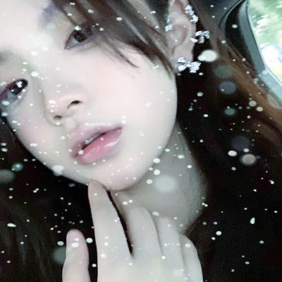 冰雪系少女头像