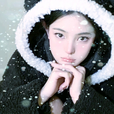 冰雪系少女头像