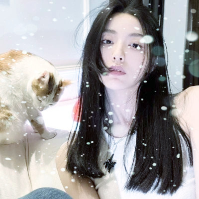 冰雪系少女头像