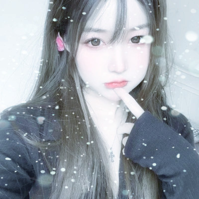 冰雪系少女头像