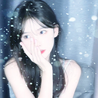 冰雪系少女头像