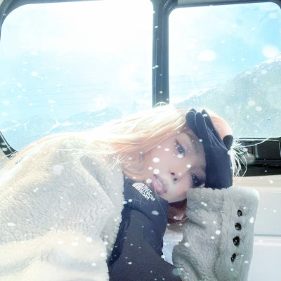 冰雪系少女头像