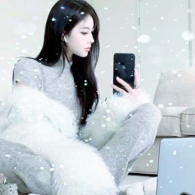 冰雪系少女头像