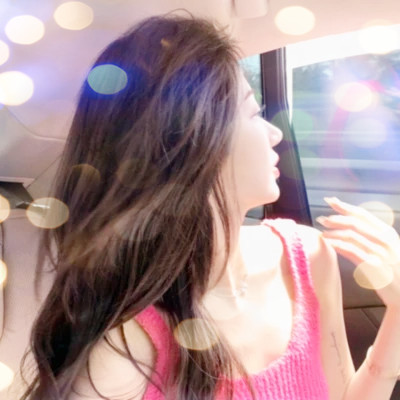 夜晚灯光女生头像