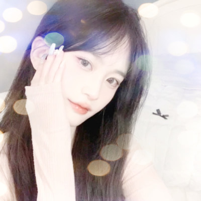 夜晚灯光女生头像