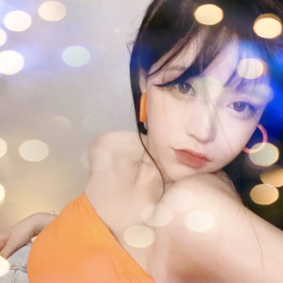 夜晚灯光女生头像