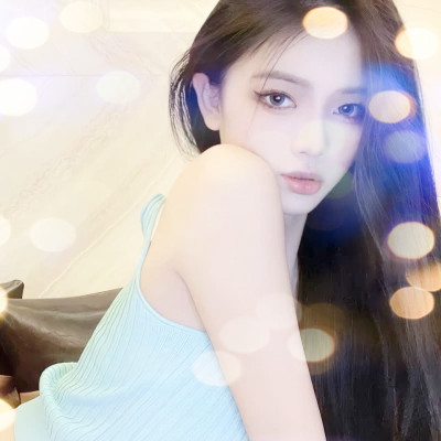 夜晚灯光女生头像