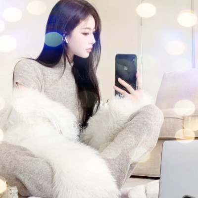 夜晚灯光女生头像