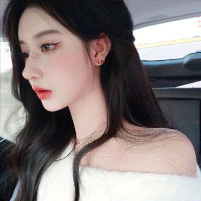 2025热门新美女头像