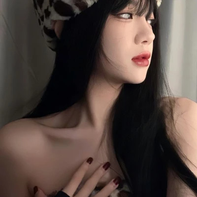 2025热门新美女头像