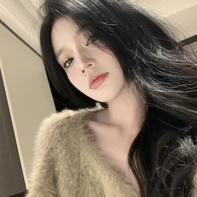 2025热门新美女头像