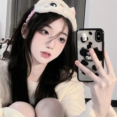 2025热门新美女头像