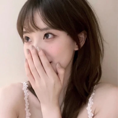 2025流行头像最新款图片女