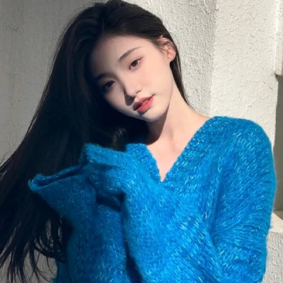 2025流行头像最新款图片女