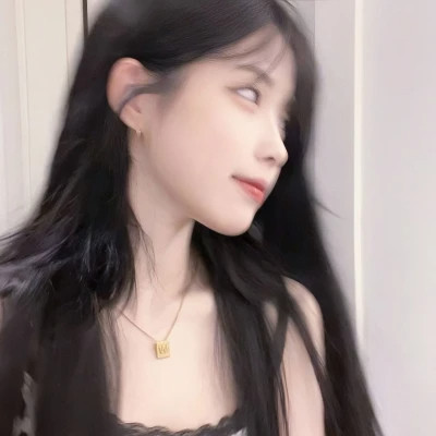 2025流行头像最新款图片女