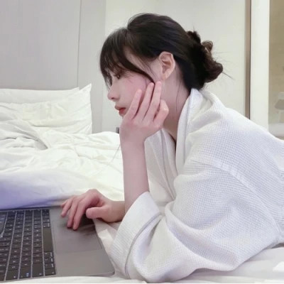 2025流行头像最新款图片女