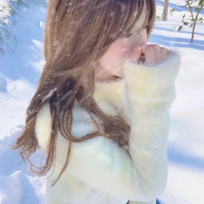 2025流行头像最新款图片女