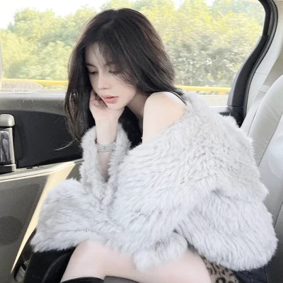 2025流行头像最新款图片女