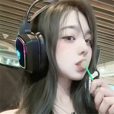 2025流行头像最新款图片女