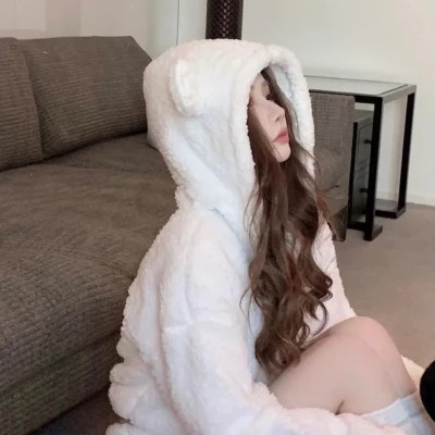 2025流行头像最新款图片女