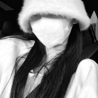 女头ins风真人黑白