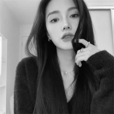 女头ins风真人黑白