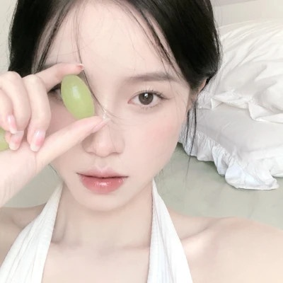 头像图片2025最火爆女孩